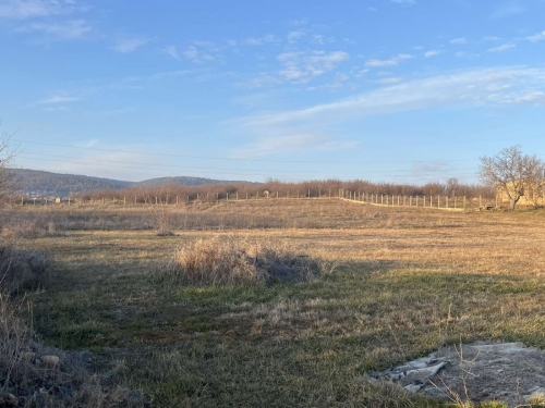 Стара Загора, с. Хрищени, Продается 