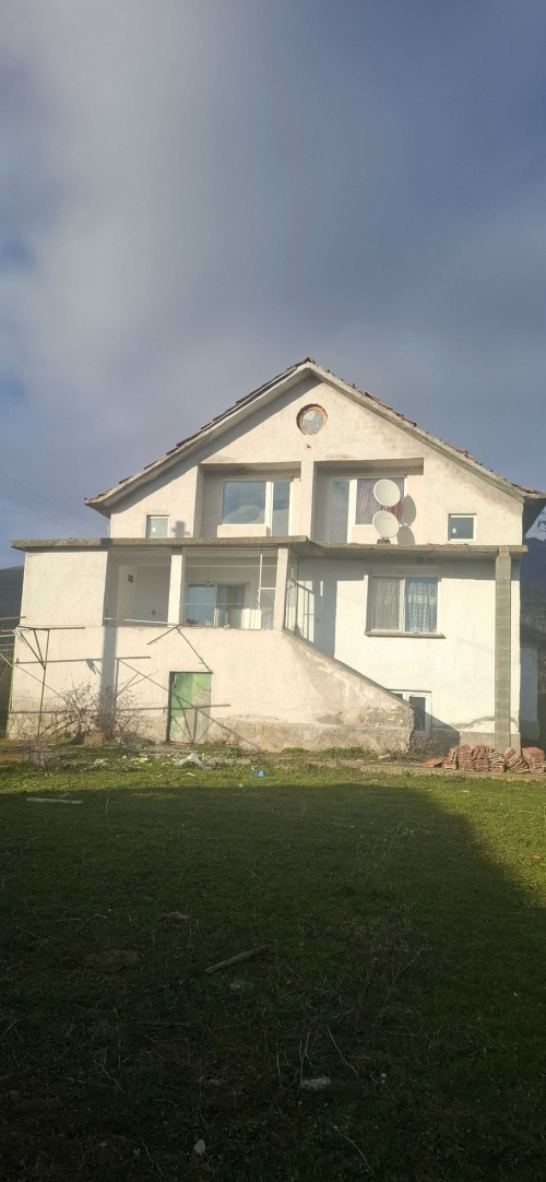 Стара Загора, с. Тъжа, Продается 